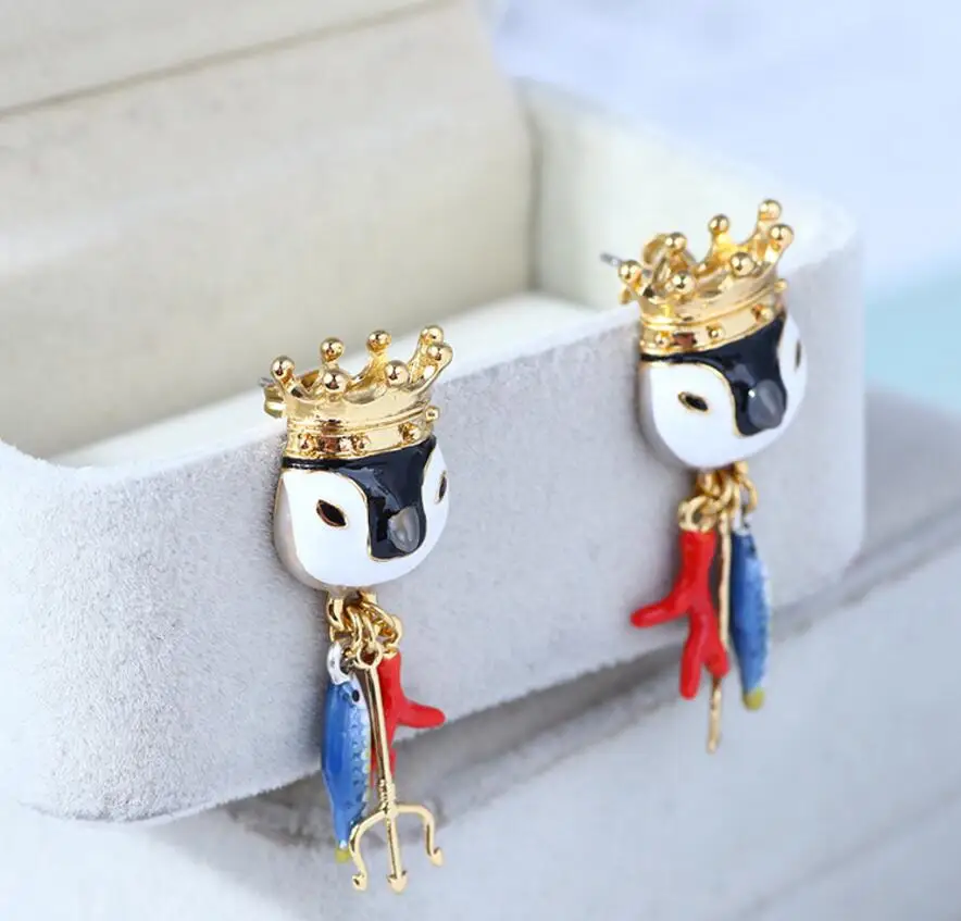 2019 New Enamel glaze sea god hippo penguin Earring Women Fashion Elegant earrings
2019 New Enamel glaze sea god hippo penguin Earring Women Fashion Elegant earrings