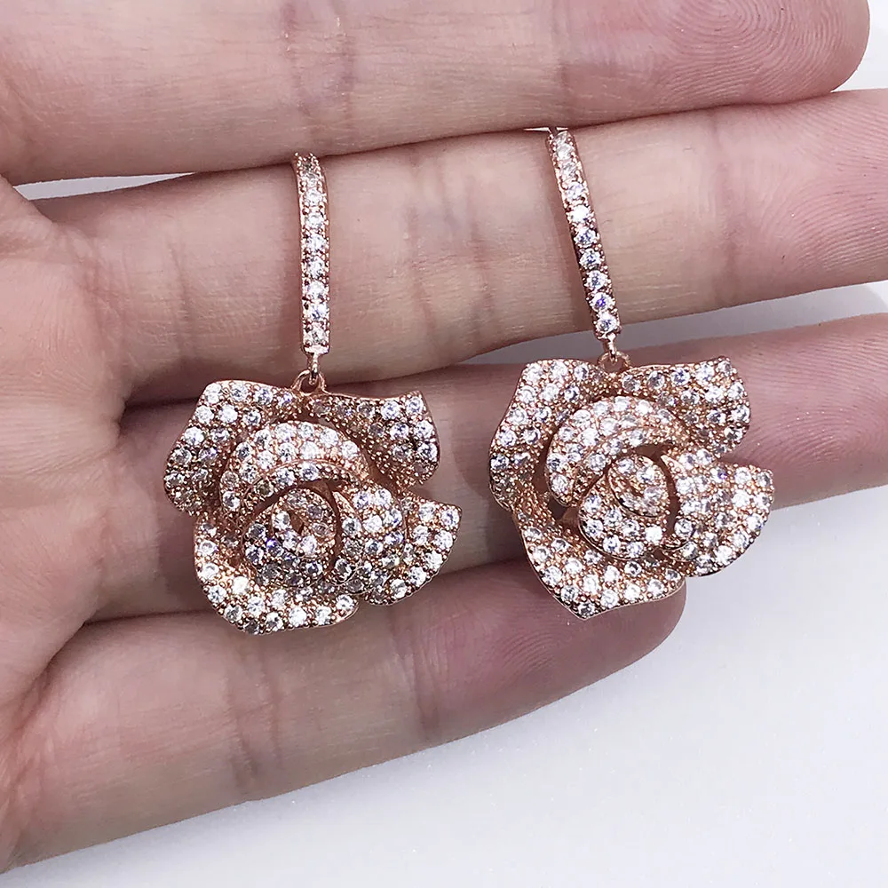 Geometric Rose Gold Color Flower Long Cubic Zirconia Stones Big Luxury Micro Pave cz Earrings For Women
Geometric Rose Gold Color Flower Long Cubic Zirconia Stones Big Luxury Micro Pave cz Earrings For Women