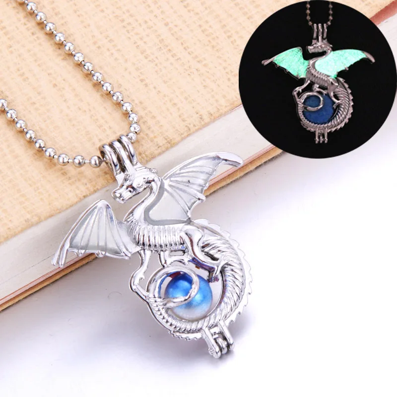 6pcs Bohemian dragon Pearl cage Necklace Essential Oil Perfume Glow in the Dark Pendant Luminous Necklace Jewelry For Women 1002
6pcs Bohemian dragon Pearl cage Necklace Essential Oil Perfume Glow in the Dark Pendant Luminous Necklace Jewelry For Women 1002