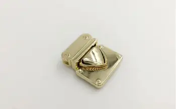 Fashion icon Light gold 30x35 bag lock purse lock, woman handbag lock, heart Bag parts, Bag hardware accessory
Fashion icon Light gold 30x35 bag lock purse lock, woman handbag lock, heart Bag parts, Bag hardware accessory