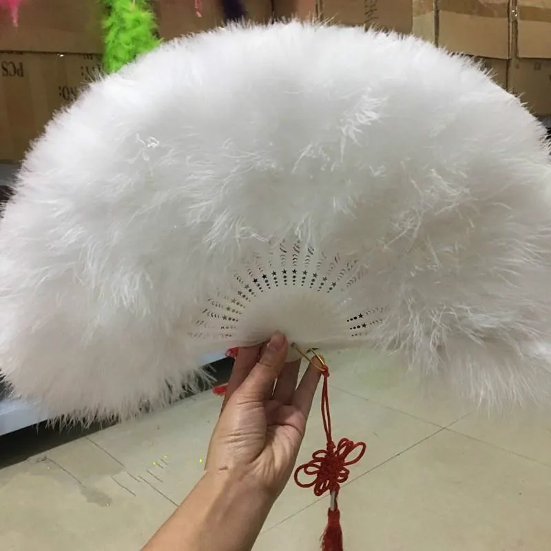 Fine Feather Hand Fan Small Catwalk Model Stage Performance Feather Dance Fan Home Decoration abanicos para boda eventail a main
Fine Feather Hand Fan Small Catwalk Model Stage Performance Feather Dance Fan Home Decoration abanicos para boda eventail a main