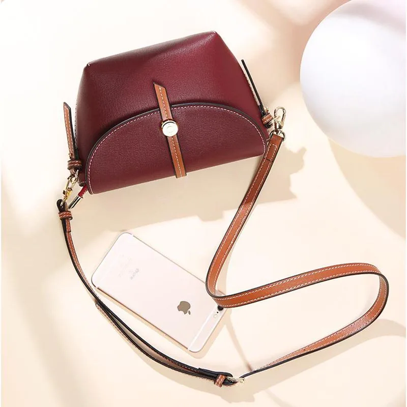 Casual Style Small Shell Bag Genuine Leather Split Leather Cover Flap Lady Party Shoulder Crossbody Messenger Bags for Gifts
Casual Style Small Shell Bag Genuine Leather Split Leather Cover Flap Lady Party Shoulder Crossbody Messenger Bags for Gifts