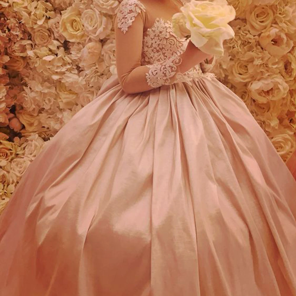 Elegant 2019 Flower Girl Dresses For Weddings Ball Gown Long Sleeves Lace Baby Long First Communion Dresses For Little Girls
Elegant 2019 Flower Girl Dresses For Weddings Ball Gown Long Sleeves Lace Baby Long First Communion Dresses For Little Girls