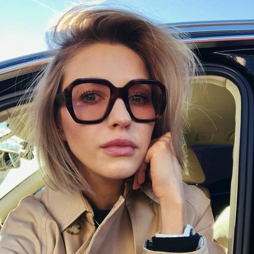 New arrival brand sunglasses women luxury brand designer oculos de sol feminino marca glasses UV400 shades for women
New arrival brand sunglasses women luxury brand designer oculos de sol feminino marca glasses UV400 shades for women