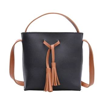 Fashion trend Women handbags Tassel decoration zipper hight quality PU leather Women bag shoulder bag crossbody bag
Fashion trend Women handbags Tassel decoration zipper hight quality PU leather Women bag shoulder bag crossbody bag
