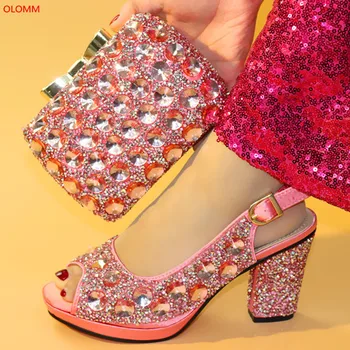 OLOMM Pink Shoes and Bag To Matching African Shoes and Bag Set For Party Nigerian Women Fashion Shoe and Bag . N1-29
OLOMM Pink Shoes and Bag To Matching African Shoes and Bag Set For Party Nigerian Women Fashion Shoe and Bag . N1-29