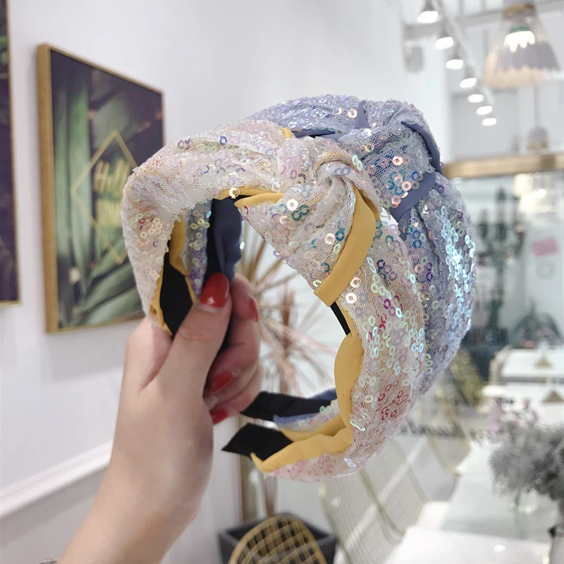 Korea Colorful Sequins Super Flash Hairband for Women Knot Wide-brimmed Headband for Girls Flower Hair Accessories Head Wrap
Korea Colorful Sequins Super Flash Hairband for Women Knot Wide-brimmed Headband for Girls Flower Hair Accessories Head Wrap