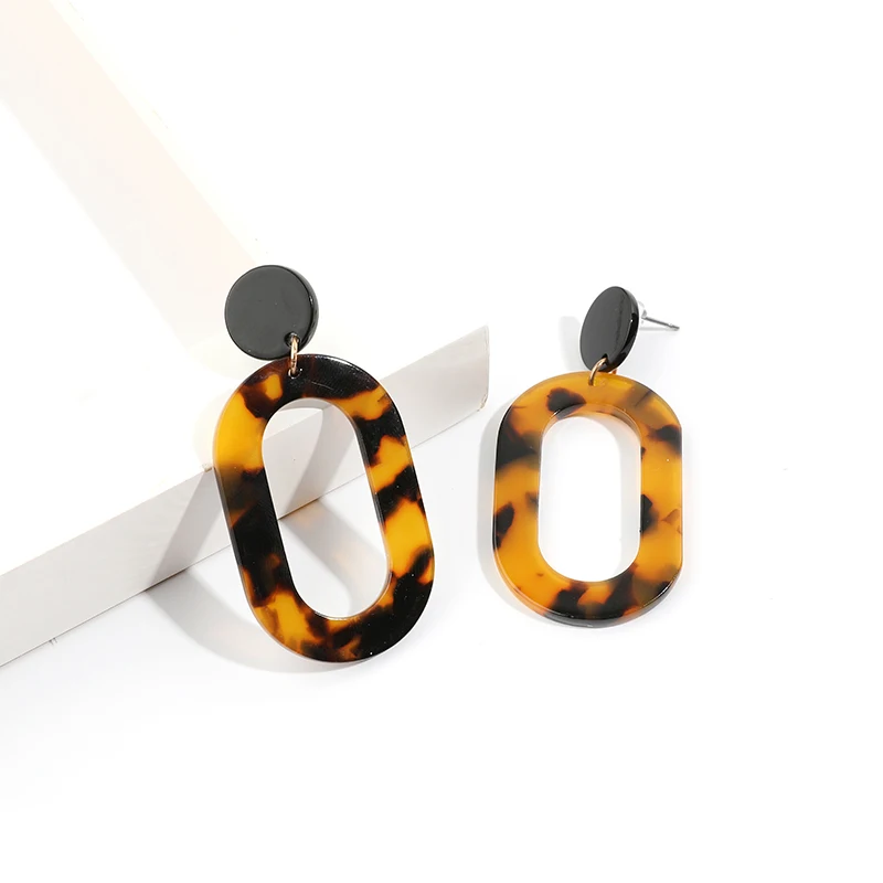 Bohemia Long Tortoiseshell Drop Earring for Women Geometric Acrylic Ellipse Statement Dangle Earring Brincos Jewelry Accessories
Bohemia Long Tortoiseshell Drop Earring for Women Geometric Acrylic Ellipse Statement Dangle Earring Brincos Jewelry Accessories