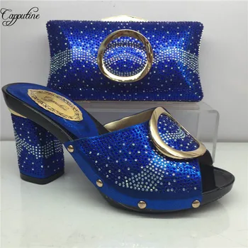 Graceful royal blue African high heel slip-on shoes and purse bag set decorated with rhinestones GY2, heel height 7cm
Graceful royal blue African high heel slip-on shoes and purse bag set decorated with rhinestones GY2, heel height 7cm