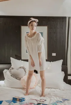 New Arrivals Elegant Nightgowns Sleepshirts Indoor Clothing Comfortable Sleep Shirts Sexy Home Dress Lace Nightgown Female
New Arrivals Elegant Nightgowns Sleepshirts Indoor Clothing Comfortable Sleep Shirts Sexy Home Dress Lace Nightgown Female