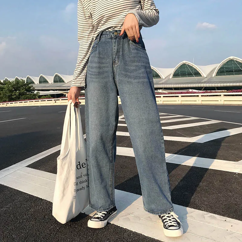 NORMOV Fashion Women Autumn Winter Jeans High Waist Pockets Button Harajuku Korean Wide Leg Jeans Loose Vintage Straight Jeans
NORMOV Fashion Women Autumn Winter Jeans High Waist Pockets Button Harajuku Korean Wide Leg Jeans Loose Vintage Straight Jeans