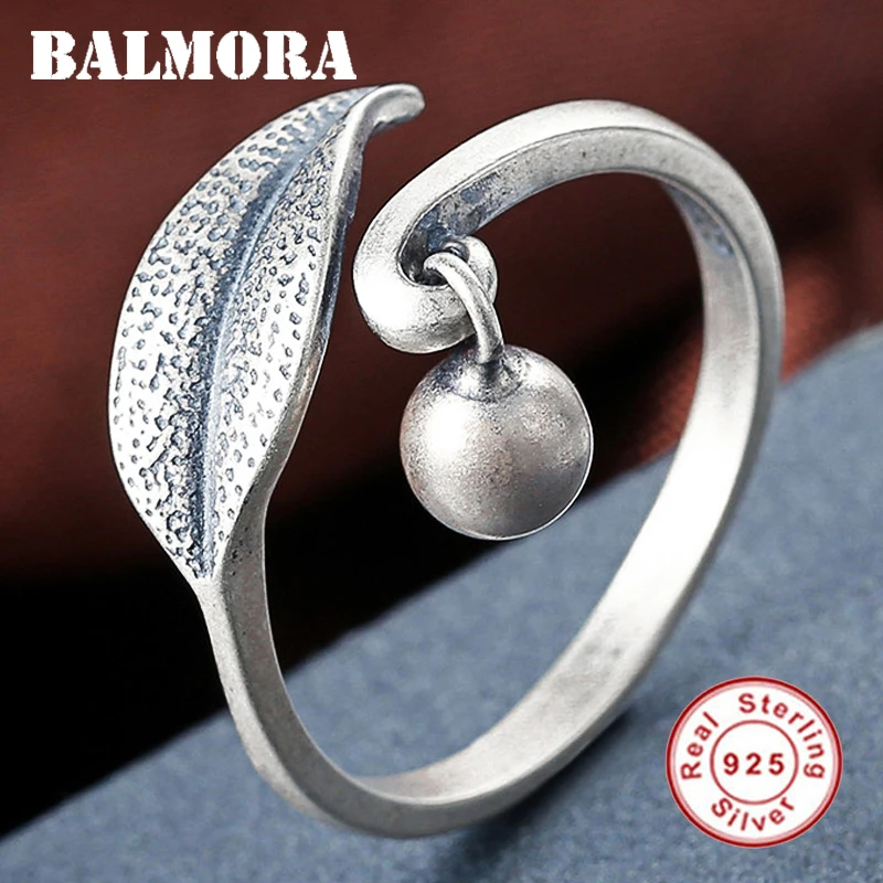 BALMORA 100% Real 925 Sterling Silver Jewelry Leaf & Round Charm Unique Rings for Women Party Gift Anillos Free Shipping SY21025
BALMORA 100% Real 925 Sterling Silver Jewelry Leaf & Round Charm Unique Rings for Women Party Gift Anillos Free Shipping SY21025