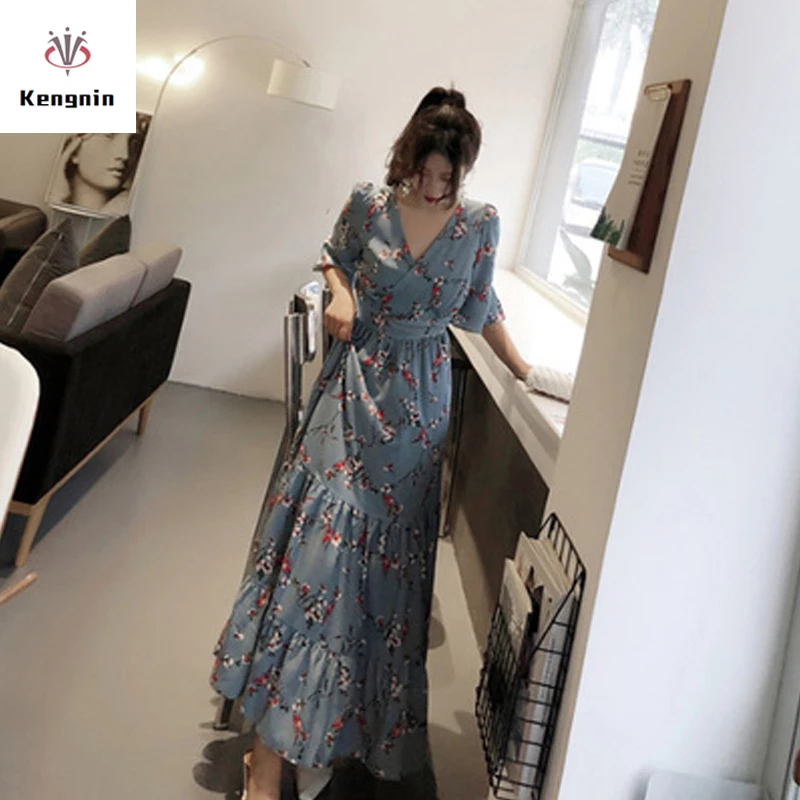 Plus Size L- 4XL Women Dress 2019 Summer Dress V-Neck Print Floral Ladies Vestidos Adjust-waisted Long Dress Fashion Brand Robe
Plus Size L- 4XL Women Dress 2019 Summer Dress V-Neck Print Floral Ladies Vestidos Adjust-waisted Long Dress Fashion Brand Robe