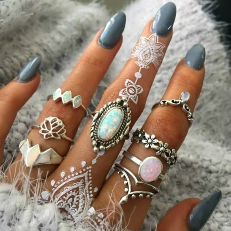 IPARAM 8Pcs/Set Vintage Lotus Large Opal Joint Ring Set for Women Silver Geometry Midi Rings Bague Femme Boho Statement Jewelry
IPARAM 8Pcs/Set Vintage Lotus Large Opal Joint Ring Set for Women Silver Geometry Midi Rings Bague Femme Boho Statement Jewelry