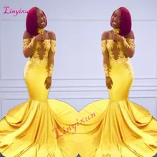 Nuevo elegante amarillo fuera del hombro de encaje vestidos de graduación 2018 Formal de manga larga sirena apliques satén árabe vestidos de noche(China)