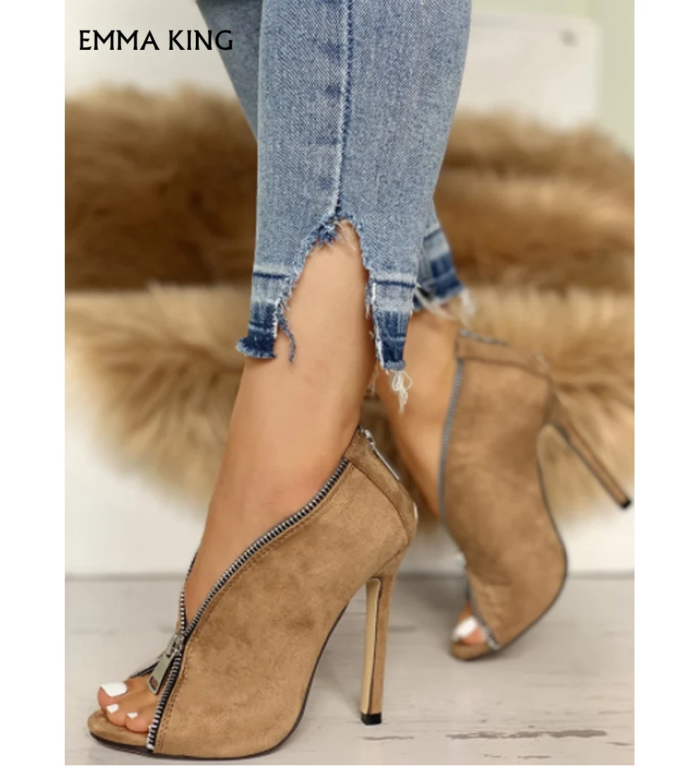 Suede Zipper Design Peep Toe Heeled Ankle Boots Plus Size Booties Women High Heels Summer Ladies Party Shoes Woman boots women
Suede Zipper Design Peep Toe Heeled Ankle Boots Plus Size Booties Women High Heels Summer Ladies Party Shoes Woman boots women