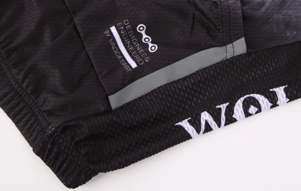 two-reflective-stripe-on-side-of-pocket