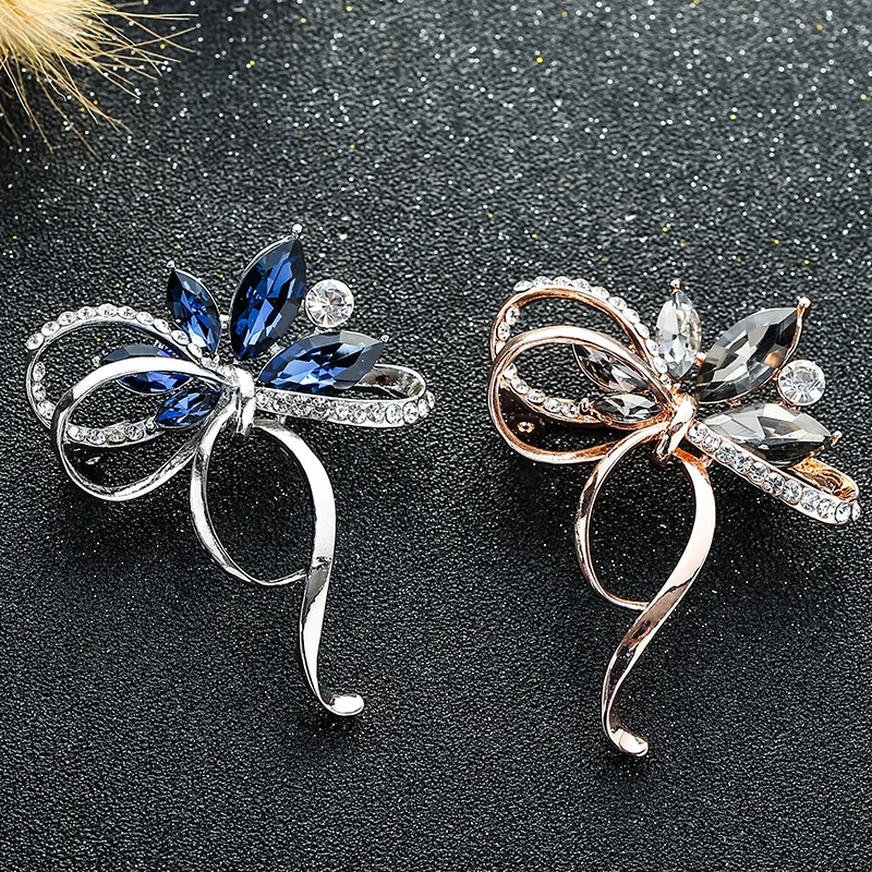 Crystal Trendy Insect Brooches Women Brooches Alloy Crystal Bow Brooch Wholesale Insects Banquet Wedding Party Brooch Gifts
Crystal Trendy Insect Brooches Women Brooches Alloy Crystal Bow Brooch Wholesale Insects Banquet Wedding Party Brooch Gifts