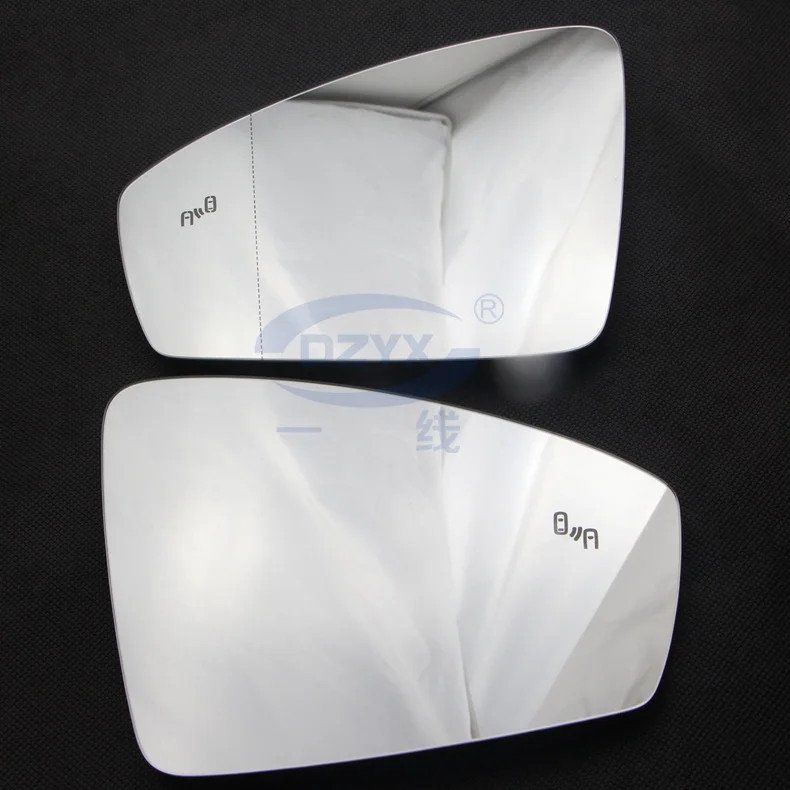 Apply to Tiguan L Lane change assistance Rearview lenses Reversing lens Auto parts
Apply to Tiguan L Lane change assistance Rearview lenses Reversing lens Auto parts