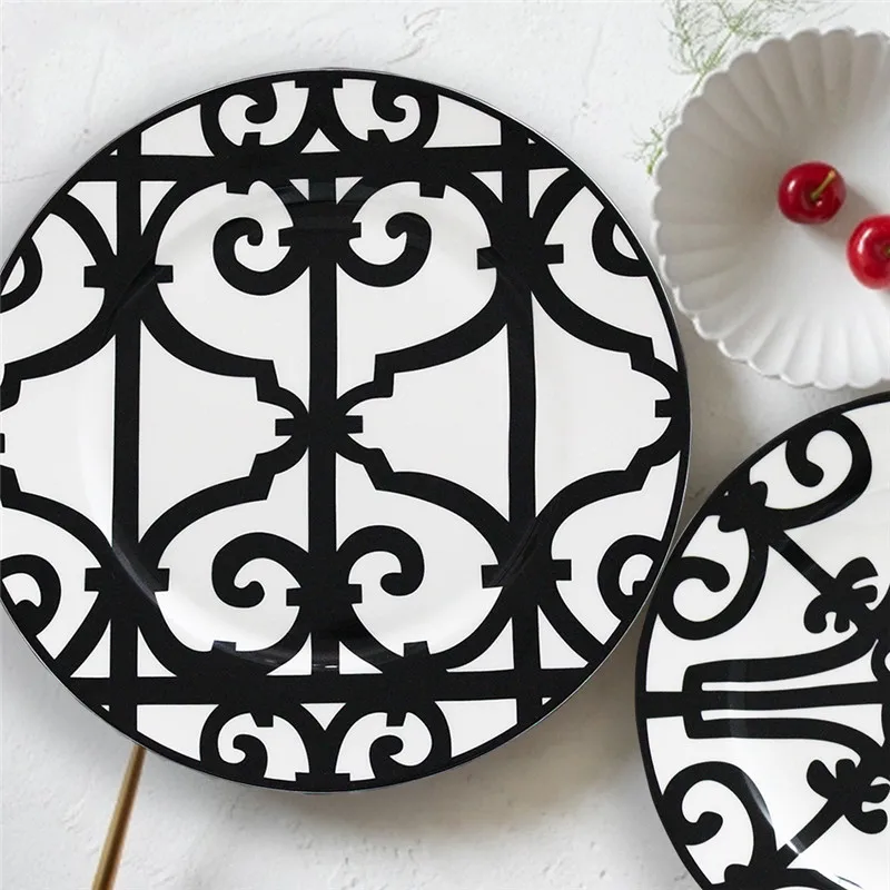 Christmas Plate Western Restaurant Food Containers Steak Plate Multi-Functions Salad Tray Classic Black Tableware Dinnerware Set
Christmas Plate Western Restaurant Food Containers Steak Plate Multi-Functions Salad Tray Classic Black Tableware Dinnerware Set