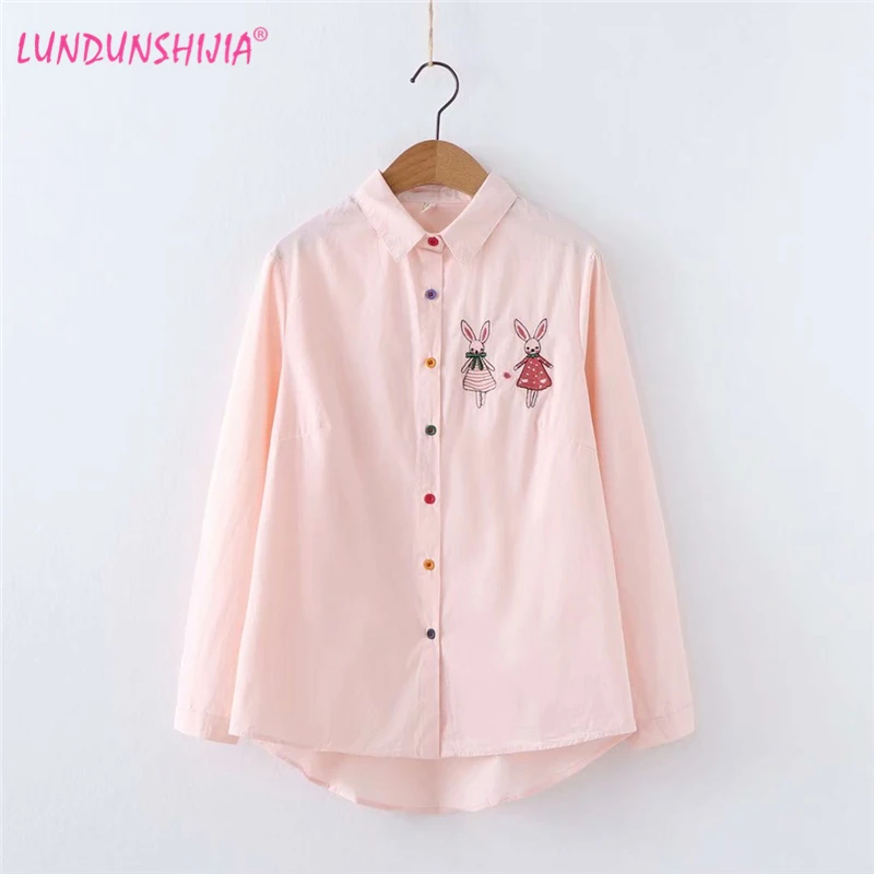 LUNDUNSHIJIA 2019 New Spring Autumn Fashion Rabbit Sister Embroidery Women Pink Cotton Blouse Long Sleeve Loose Female Shirt
LUNDUNSHIJIA 2019 New Spring Autumn Fashion Rabbit Sister Embroidery Women Pink Cotton Blouse Long Sleeve Loose Female Shirt