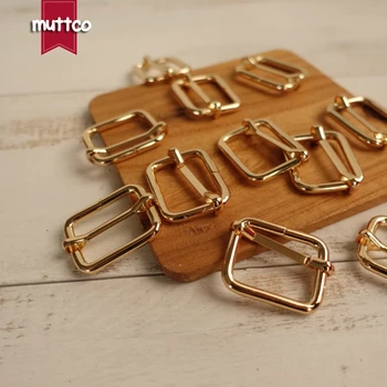 50pcs/lot DIY for Dog Collar 2.5cm golden manufactures sustom made wrapping tape connect buckle bar slide strap adjuster LXK-008
50pcs/lot DIY for Dog Collar 2.5cm golden manufactures sustom made wrapping tape connect buckle bar slide strap adjuster LXK-008
