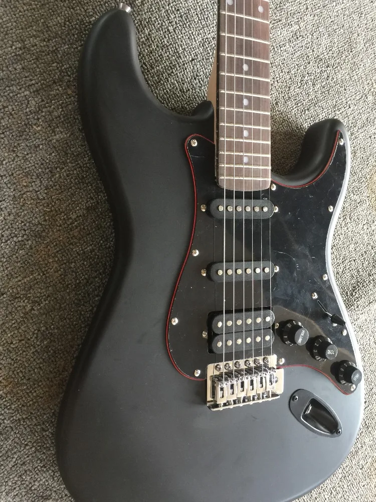 Electric guitar/anmiyue matte black high quality guitar/customizable Chinese electric guitar
Electric guitar/anmiyue matte black high quality guitar/customizable Chinese electric guitar