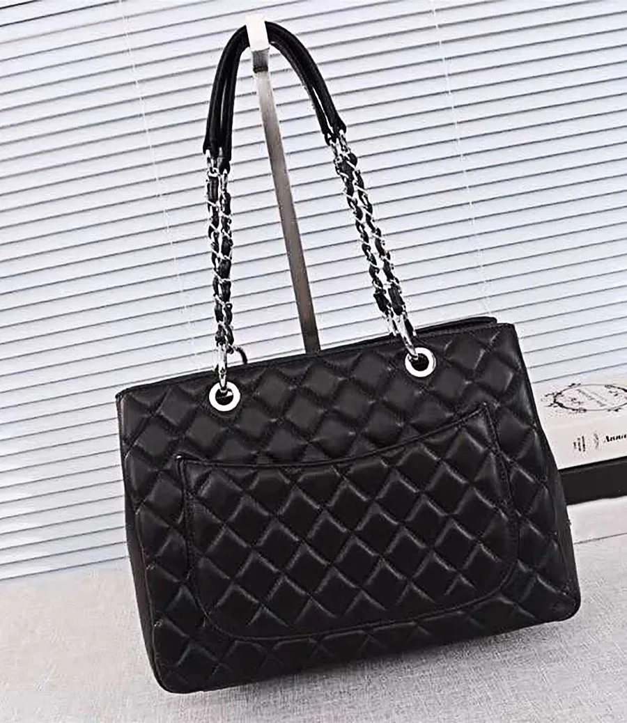 High quality classical black chain ladies bag fashion sheepskin leather handbag plaid ladies shoulder Messenger bag large bag
High quality classical black chain ladies bag fashion sheepskin leather handbag plaid ladies shoulder Messenger bag large bag