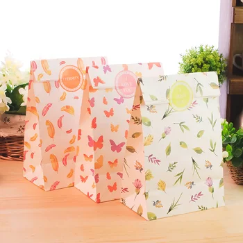 3 sets paper bag feather butterfly cute design gift packaging birthday party candy holding
3 sets paper bag feather butterfly cute design gift packaging birthday party candy holding