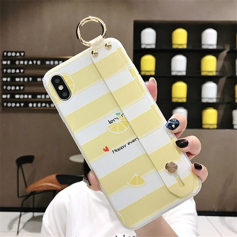 summer lemon printing stripe phone case mint yellow color phone cover with wrist band for iphone 6 7 8 plus x xr xs max BIA053
summer lemon printing stripe phone case mint yellow color phone cover with wrist band for iphone 6 7 8 plus x xr xs max BIA053