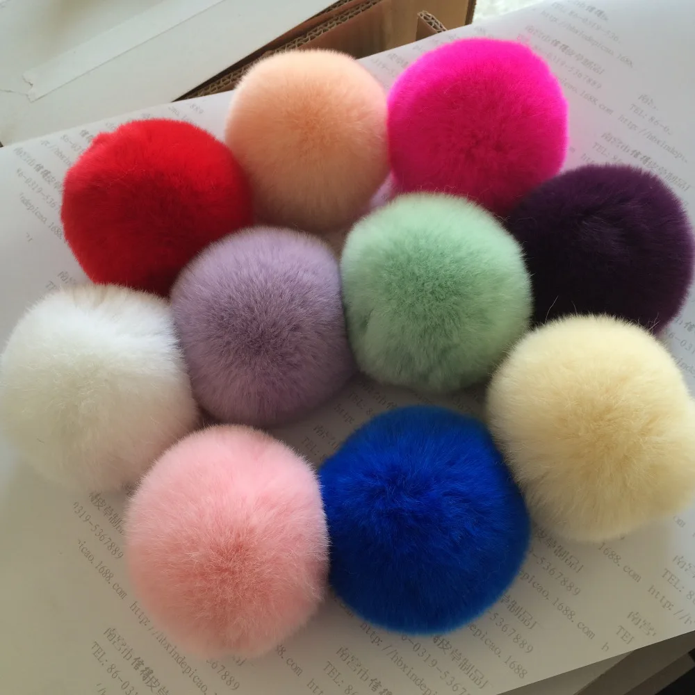 Hi-Q 32pcs 8cm Multi color pompon ball fluffy pompom Rex Rabbit Fur Craft DIY Soft Pom Poms hair Accessories GR109
Hi-Q 32pcs 8cm Multi color pompon ball fluffy pompom Rex Rabbit Fur Craft DIY Soft Pom Poms hair Accessories GR109