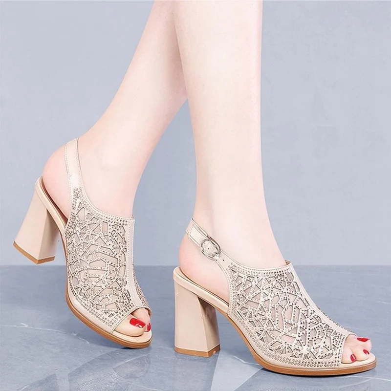 Women'S Summer New Breathable Mesh Fish Mouth High Heels Europe And America Wild Ladies Square Heel Sandals Champagne And Black
Women'S Summer New Breathable Mesh Fish Mouth High Heels Europe And America Wild Ladies Square Heel Sandals Champagne And Black