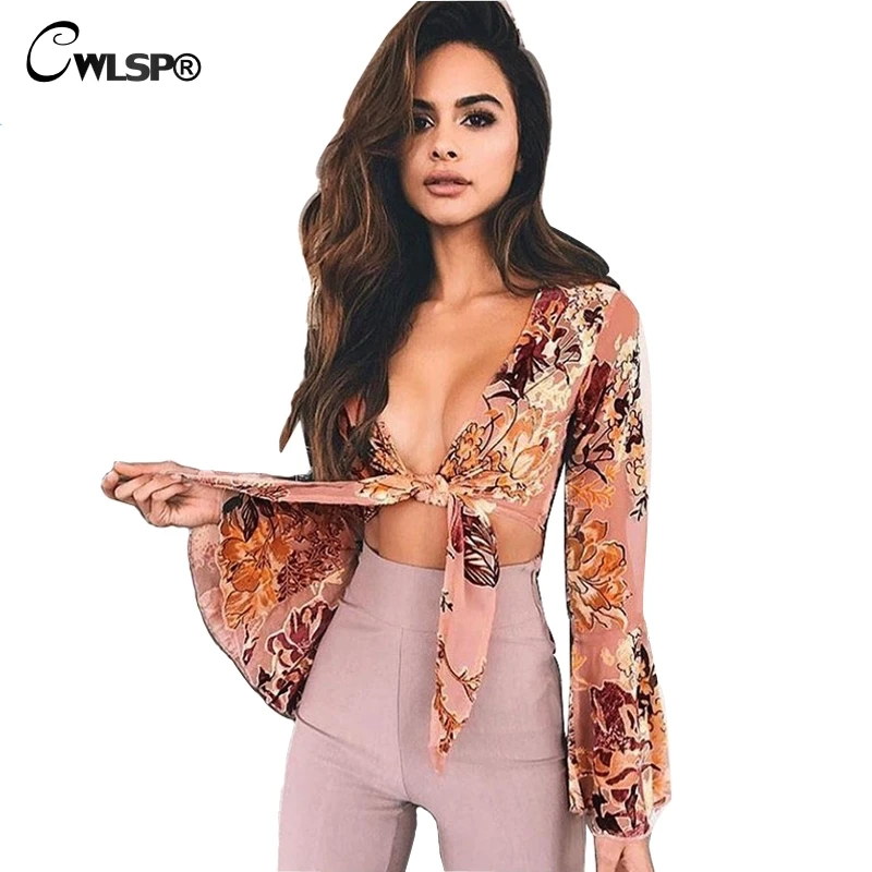 CWLSP Lace Up Print Chiffon Blouse For Women Loose deep V-Neck Full Sleeve bow blouse hollow Out Flare Sleeve women Tops QZ2208
CWLSP Lace Up Print Chiffon Blouse For Women Loose deep V-Neck Full Sleeve bow blouse hollow Out Flare Sleeve women Tops QZ2208