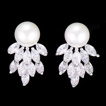 SISCATHY 2019 New Fashion Jewelry Korean Cubic Zirconia Earrings For Women Stud Charms Simulated-Pearl Earrings Ear Accessories
SISCATHY 2019 New Fashion Jewelry Korean Cubic Zirconia Earrings For Women Stud Charms Simulated-Pearl Earrings Ear Accessories