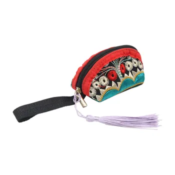 2019 new national wind key bag hand bag embroidery flower bag hand bag hand-held dumpling-shaped small bag mixed batch
2019 new national wind key bag hand bag embroidery flower bag hand bag hand-held dumpling-shaped small bag mixed batch