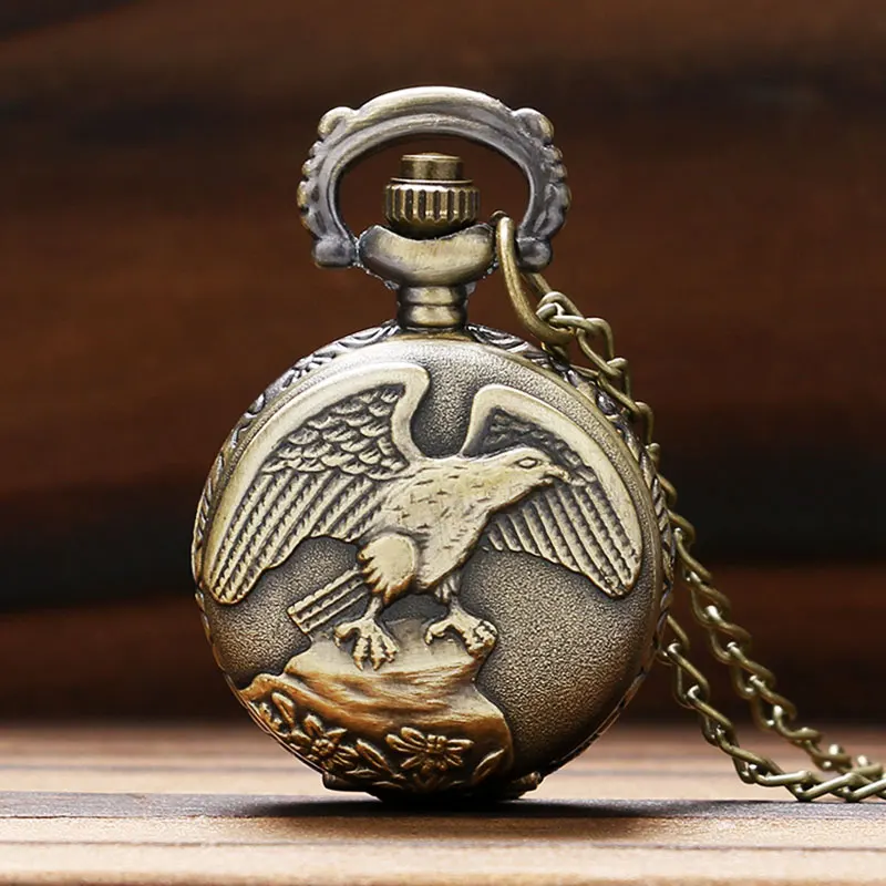 

Vintage Jewelry Antique Bronze Eagle Wings Pocket Watch Small Size With Necklace Chain Gift for Men Women reloj de bolsillo