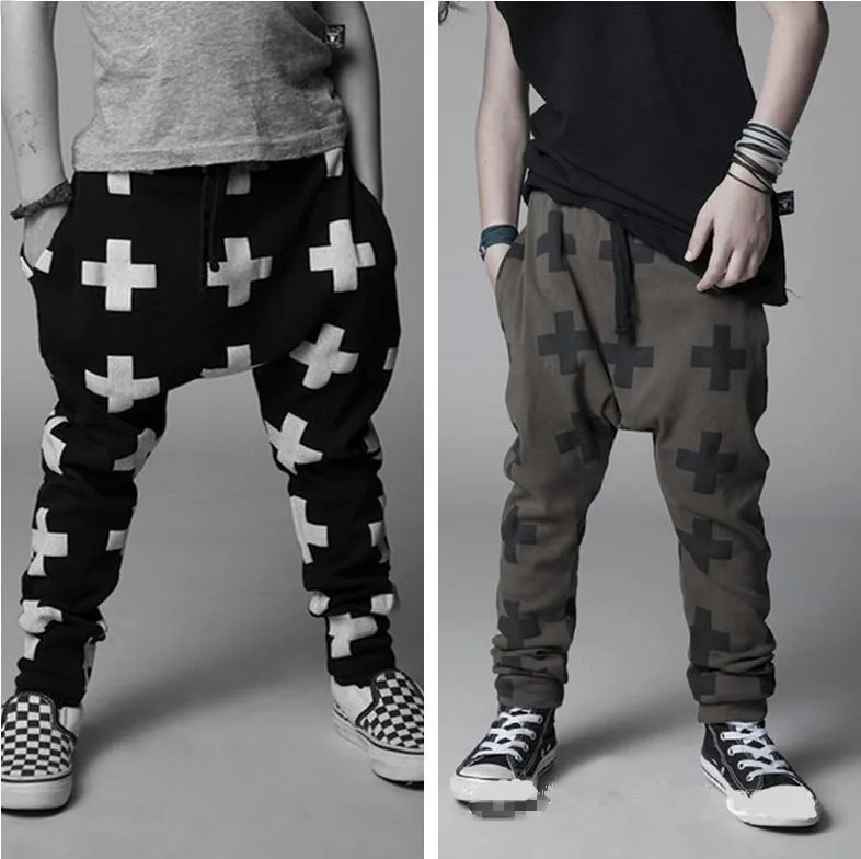 Children's pants spring and autumn new cross trousers cotton boys and girls casual harem pants children's clothing
Children's pants spring and autumn new cross trousers cotton boys and girls casual harem pants children's clothing