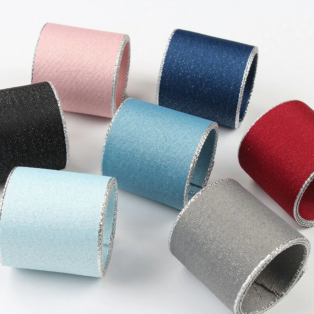 New 10 25 38mmDouble Face silver-trimmed ribbon 10 yards DIY gift wrapping handmade materials New Year wedding decoration
New 10 25 38mmDouble Face silver-trimmed ribbon 10 yards DIY gift wrapping handmade materials New Year wedding decoration