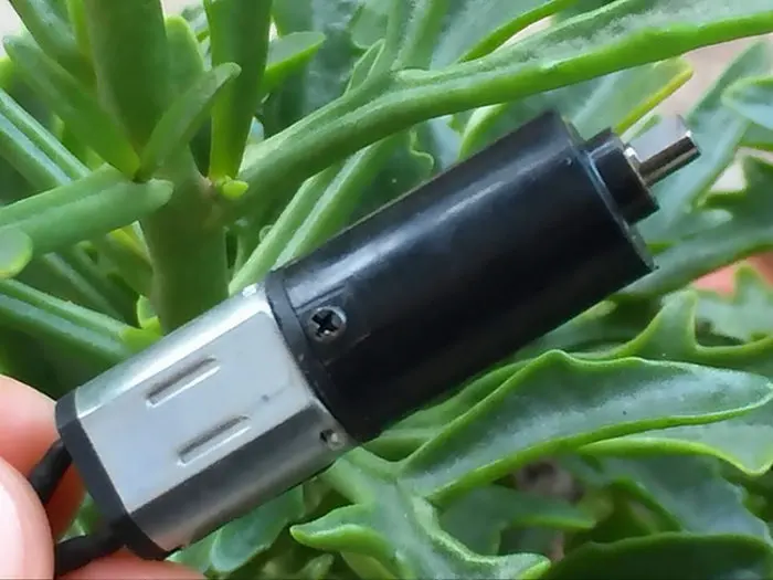 DCG12-6V-02