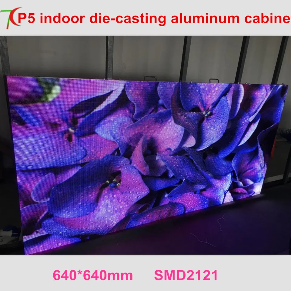 

Factory direct sales P5 HD SMD full color die-casting aluminium equipment cabinet display /8 scan 40000dots/m2