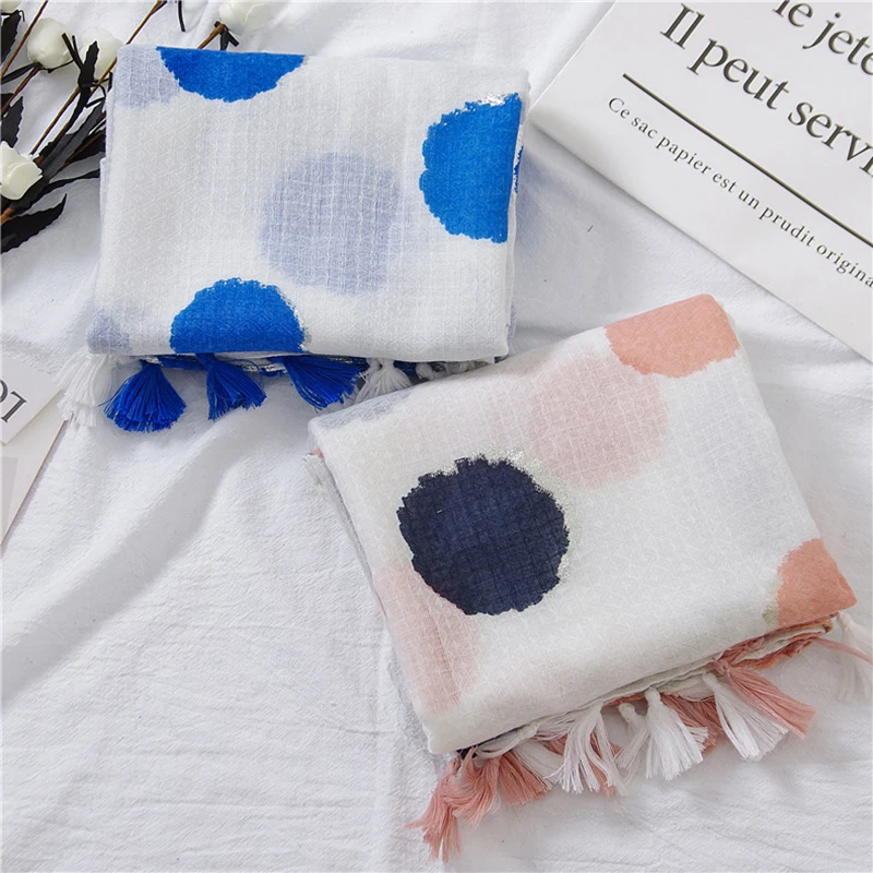 Scarf 2019 luxury brand Dot Scarves Viscose Shawl Scarf Girls Fashion Lovely Print Wrap Pashmina Sjaal 
Scarf 2019 luxury brand Dot Scarves Viscose Shawl Scarf Girls Fashion Lovely Print Wrap Pashmina Sjaal