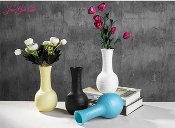 JIA-GUI LUO 20CM Ceramic creative fashion ceramic vase Modern minimalist porcelain living room desktop decorative C034
JIA-GUI LUO 20CM Ceramic creative fashion ceramic vase Modern minimalist porcelain living room desktop decorative C034
