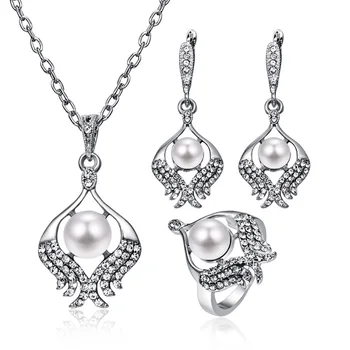 808 STORE Fashion Silver Pearl Three-piece Jewelry Sets Necklace Luxury Wedding Engagement Crystal Ring Earring for Women
808 STORE Fashion Silver Pearl Three-piece Jewelry Sets Necklace Luxury Wedding Engagement Crystal Ring Earring for Women