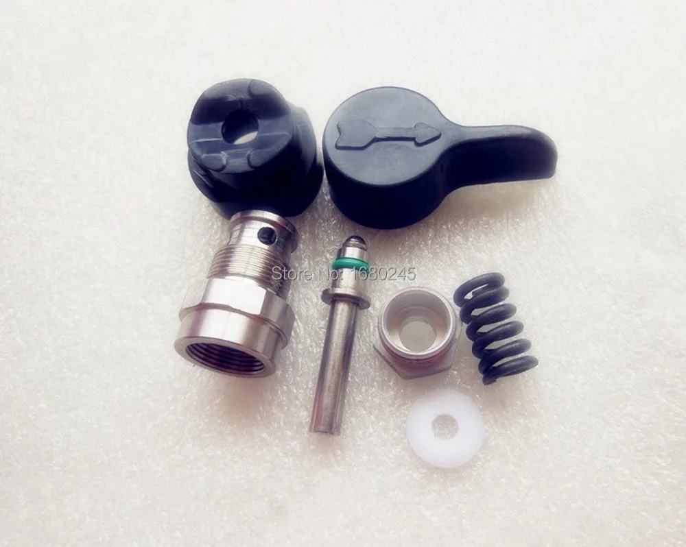 Graco Drain valve 235014 replacement parts prime spray return valve For Graco airless sprayer spare parts.
Graco Drain valve 235014 replacement parts prime spray return valve For Graco airless sprayer spare parts.
