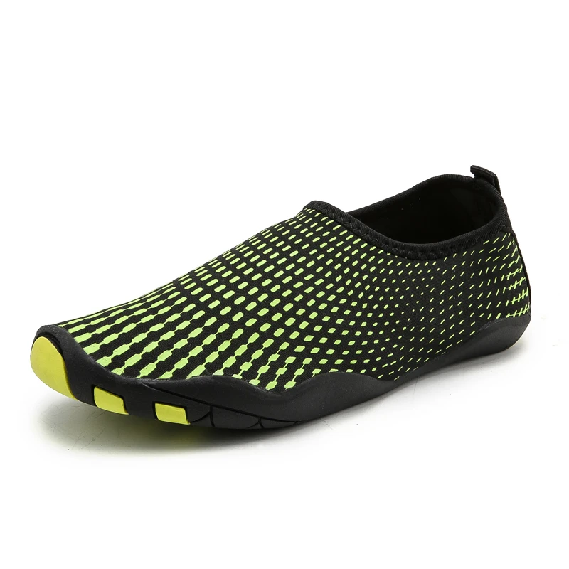 Summer Sneakers Men Women Quality Wading Multi-Functional Water Shoes Quick Drying Drifting Swimming Beach Aqua Shoes Size 36-46
Summer Sneakers Men Women Quality Wading Multi-Functional Water Shoes Quick Drying Drifting Swimming Beach Aqua Shoes Size 36-46