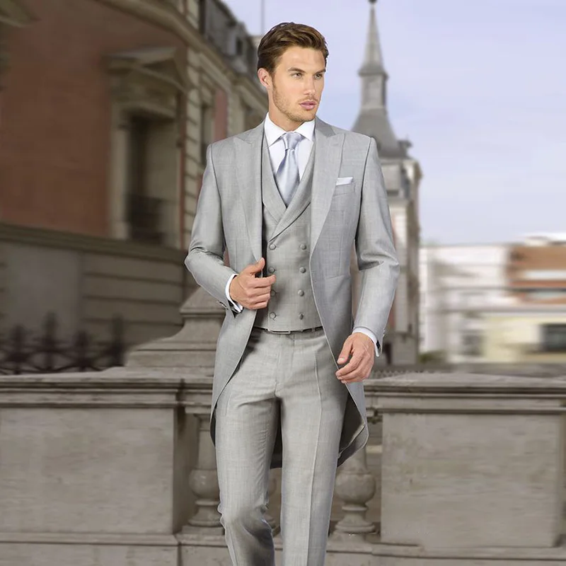 Italian Grey Tailcoat Wedding Suits for Men Retro Groom Tuxedo Slim Fit 3 Pieces Double Breasted Jacket+Pants+Vest Evening Party
Italian Grey Tailcoat Wedding Suits for Men Retro Groom Tuxedo Slim Fit 3 Pieces Double Breasted Jacket+Pants+Vest Evening Party