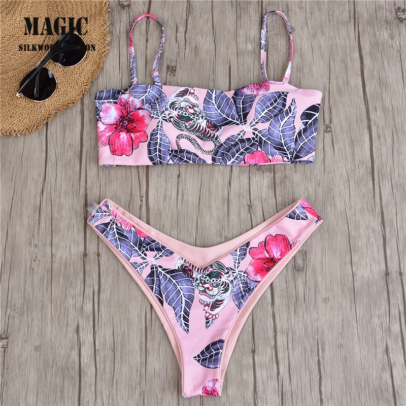 Women Personality Printing Bikini Set 2019New Double-sided Wear Swimming Suit Sexy High Waist Thong Swimsuit Beach Wear Swimwear
Women Personality Printing Bikini Set 2019New Double-sided Wear Swimming Suit Sexy High Waist Thong Swimsuit Beach Wear Swimwear