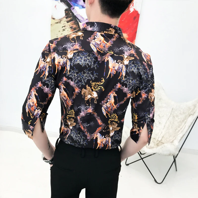2019 new palace style print slim seven-point sleeve shirt Korean version of the self-cultivation stretch retro male shirt
2019 new palace style print slim seven-point sleeve shirt Korean version of the self-cultivation stretch retro male shirt