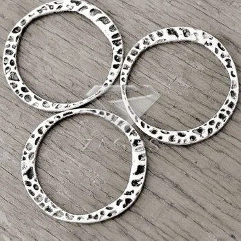 30Pcs Antique Silver Tibetan Silver Tone 30x28x1.5mm Ring Links Zinc Alloy Connectors Jewellry Making Findings TS2625
30Pcs Antique Silver Tibetan Silver Tone 30x28x1.5mm Ring Links Zinc Alloy Connectors Jewellry Making Findings TS2625