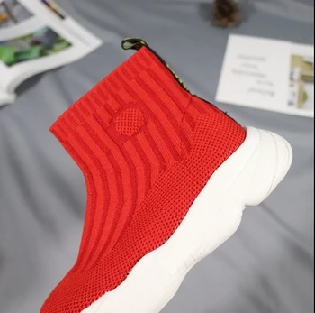 2019 spring new children's sports shoes knit elastic socks shoes high to help girls casual shoes boys tide shoes
2019 spring new children's sports shoes knit elastic socks shoes high to help girls casual shoes boys tide shoes